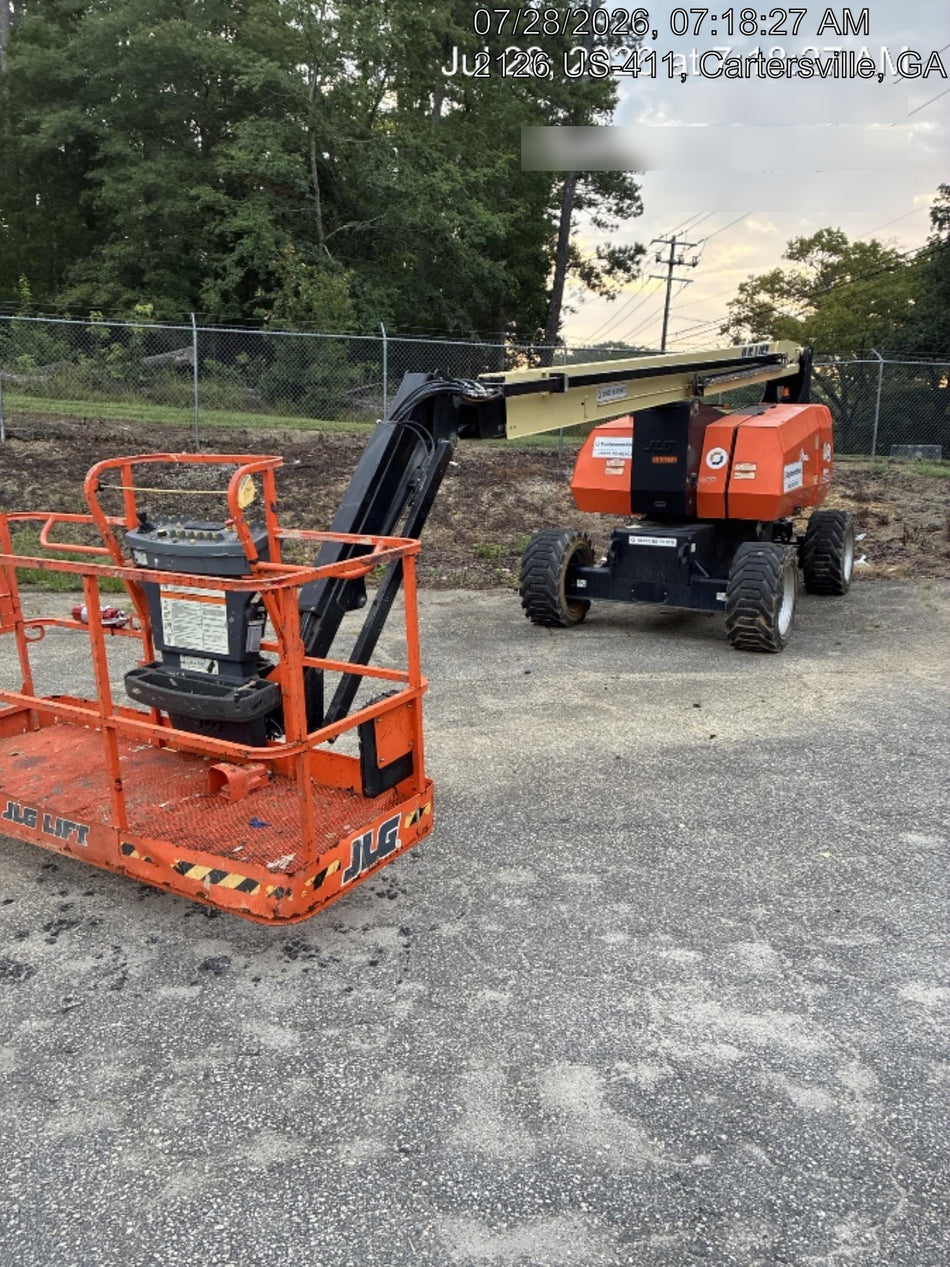 2023 JLG 800AJ