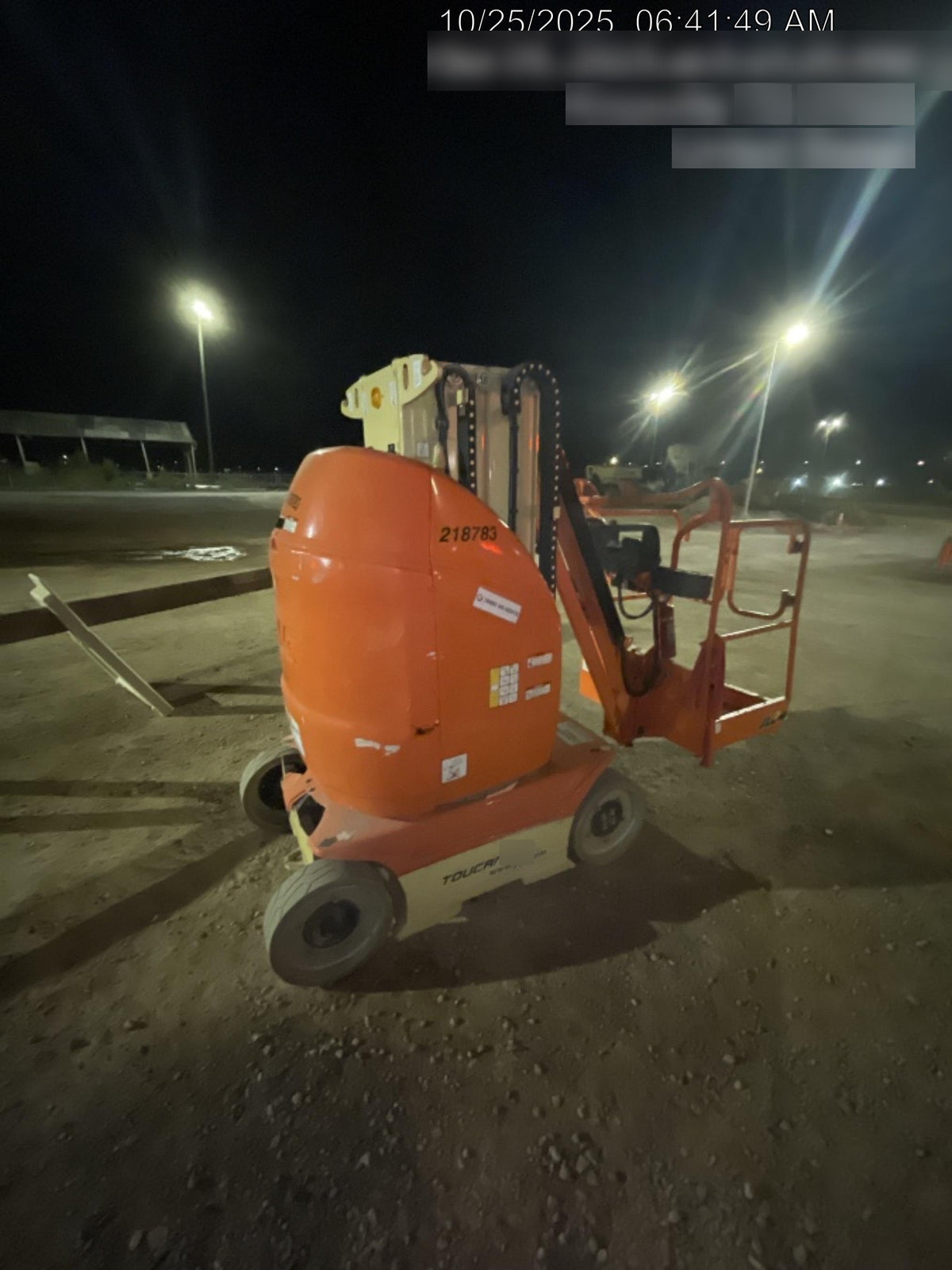 2022 JLG 26E