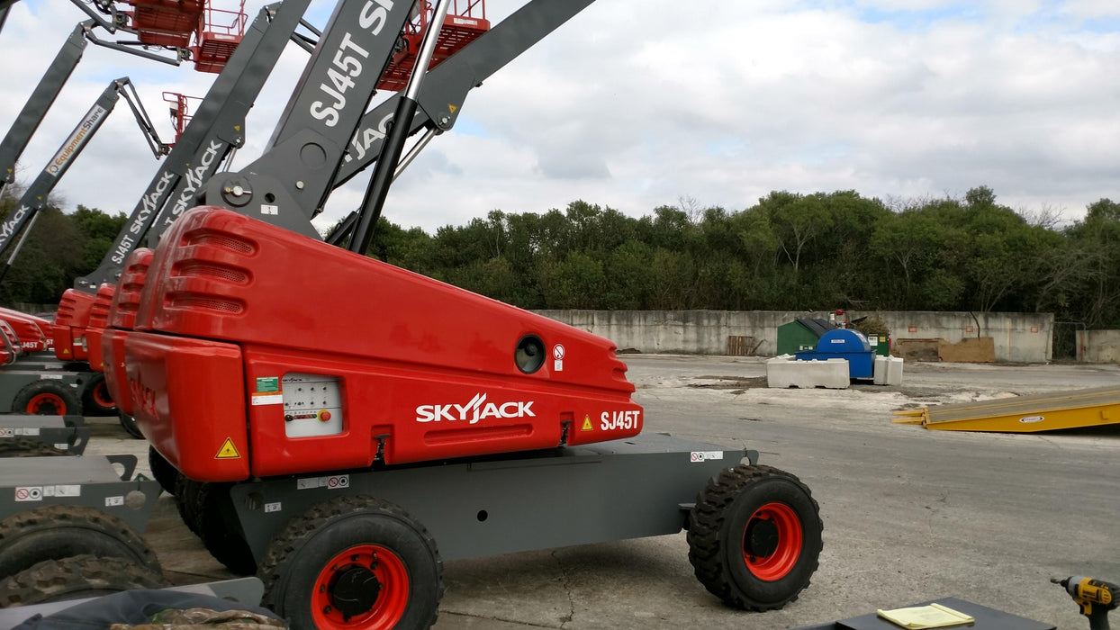 2017 SKYJACK SJ45T+