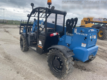 2022 GENIE GTH-5519