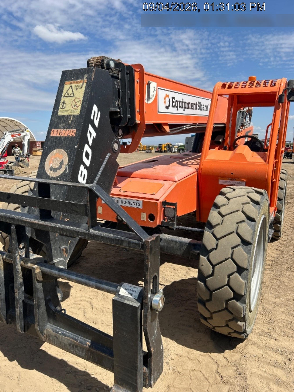 2020 SKYTRAK 8042