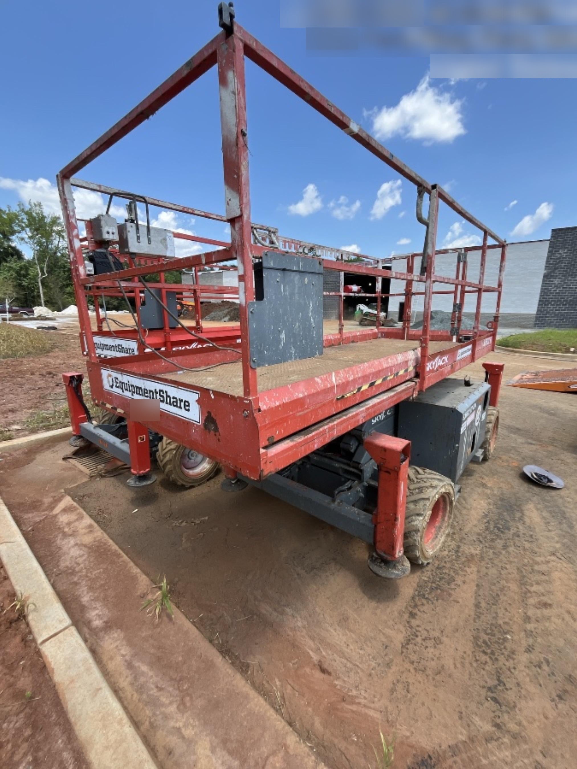 2019 SKYJACK SJ6832 RT