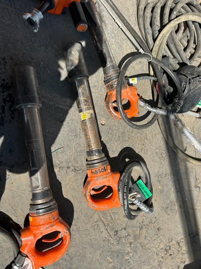 2021 AMERICAN PNEUMATIC TOOL D-handle rivet Buster