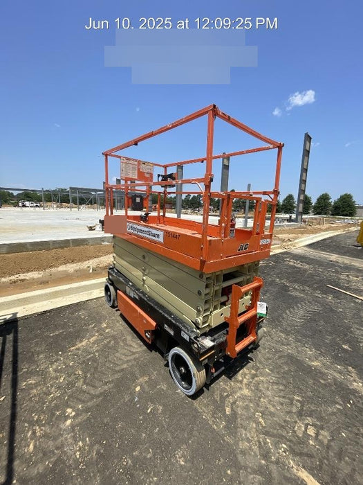 2021 JLG R3246