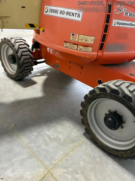 2018 JLG 600AJ