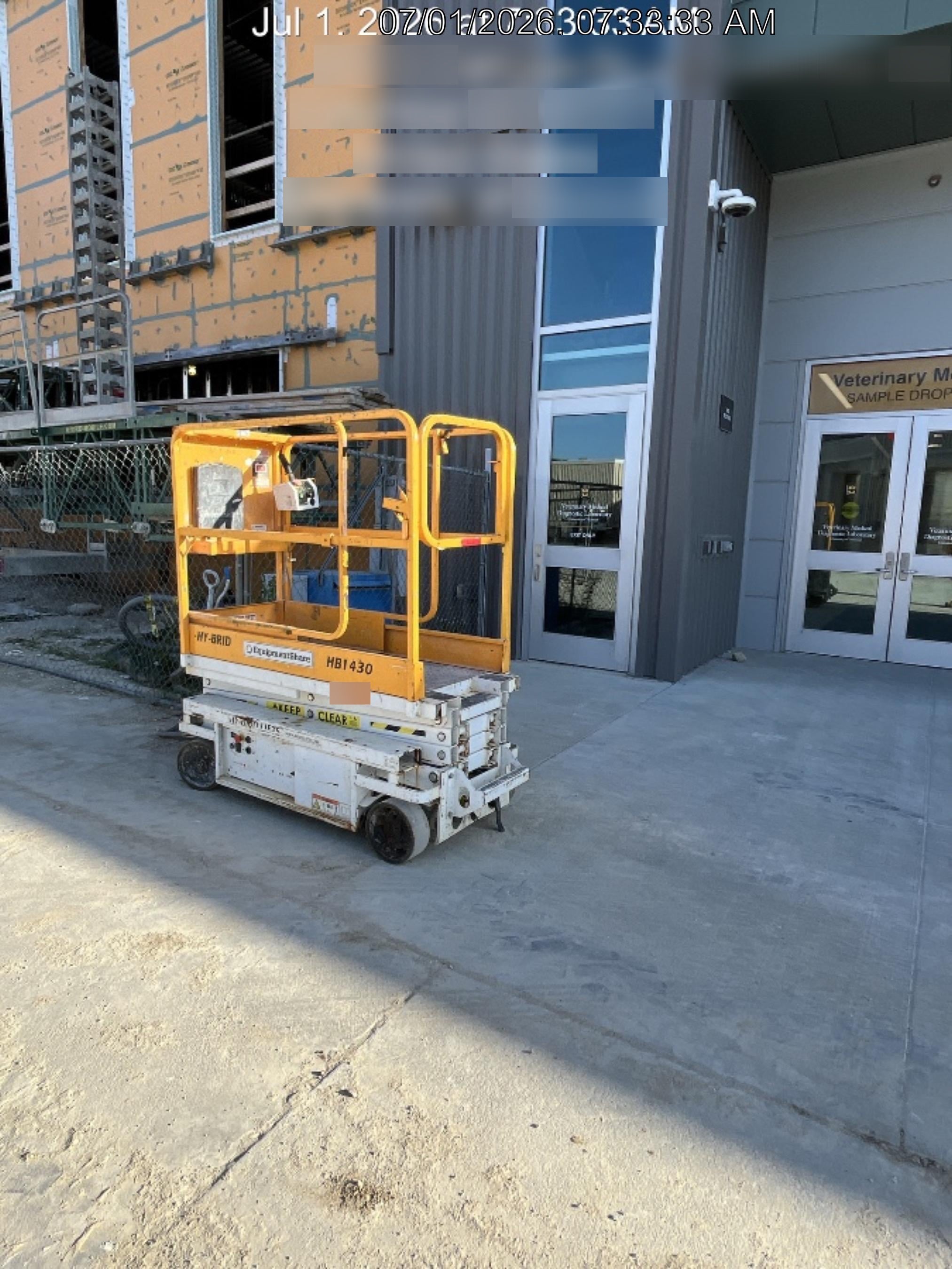 Custom Equipment HB-1430 <ul>
 <li>Hy-Brid Scissor Lift</li>
  <li>Platform capacity up to 670 lbs.</li>
  <li>Working height up to 20 ft</li>
  <li>Weighs under 1,700 lbs.</li>
  <li>Non-marking wheels </li>
</ul>