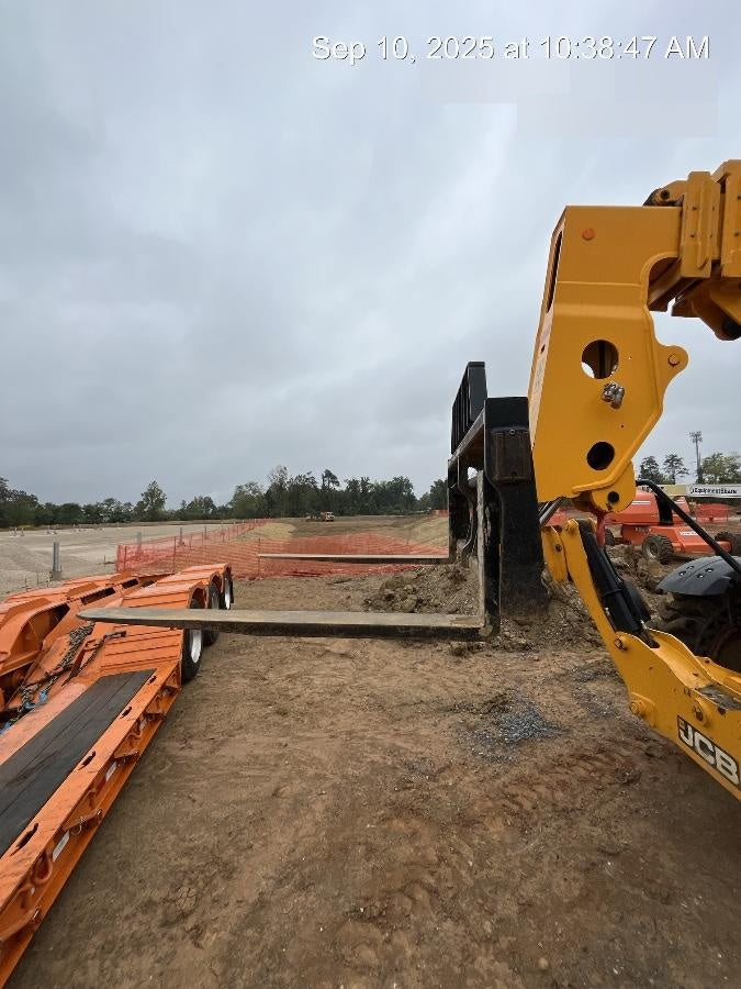 2022 JCB 512-56