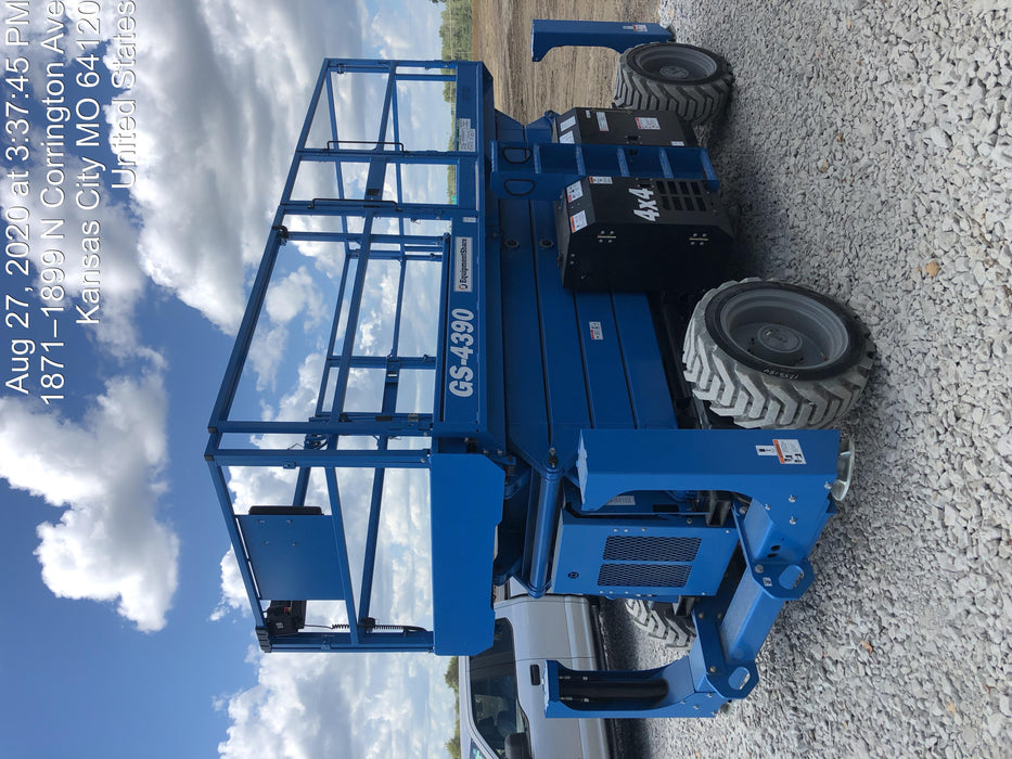 2020 GENIE GS-4390 RT