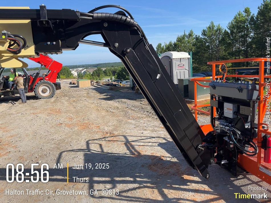 2025 JLG 660SJ