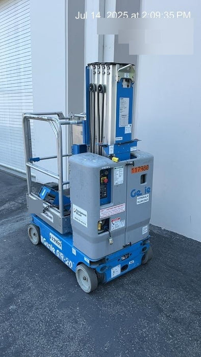 2020 GENIE GR-20