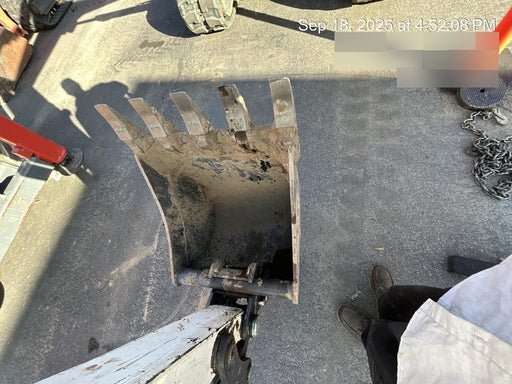 2025 STEEL UNLIMITED 24" HD Digging Bucket - 77k-85k