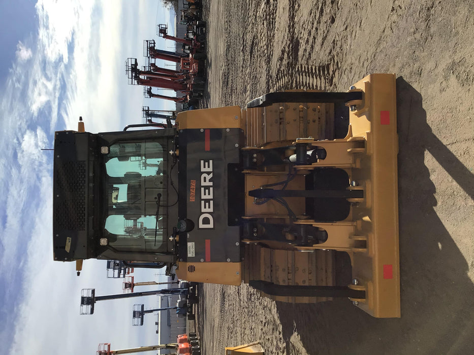 2020 JOHN DEERE 700L