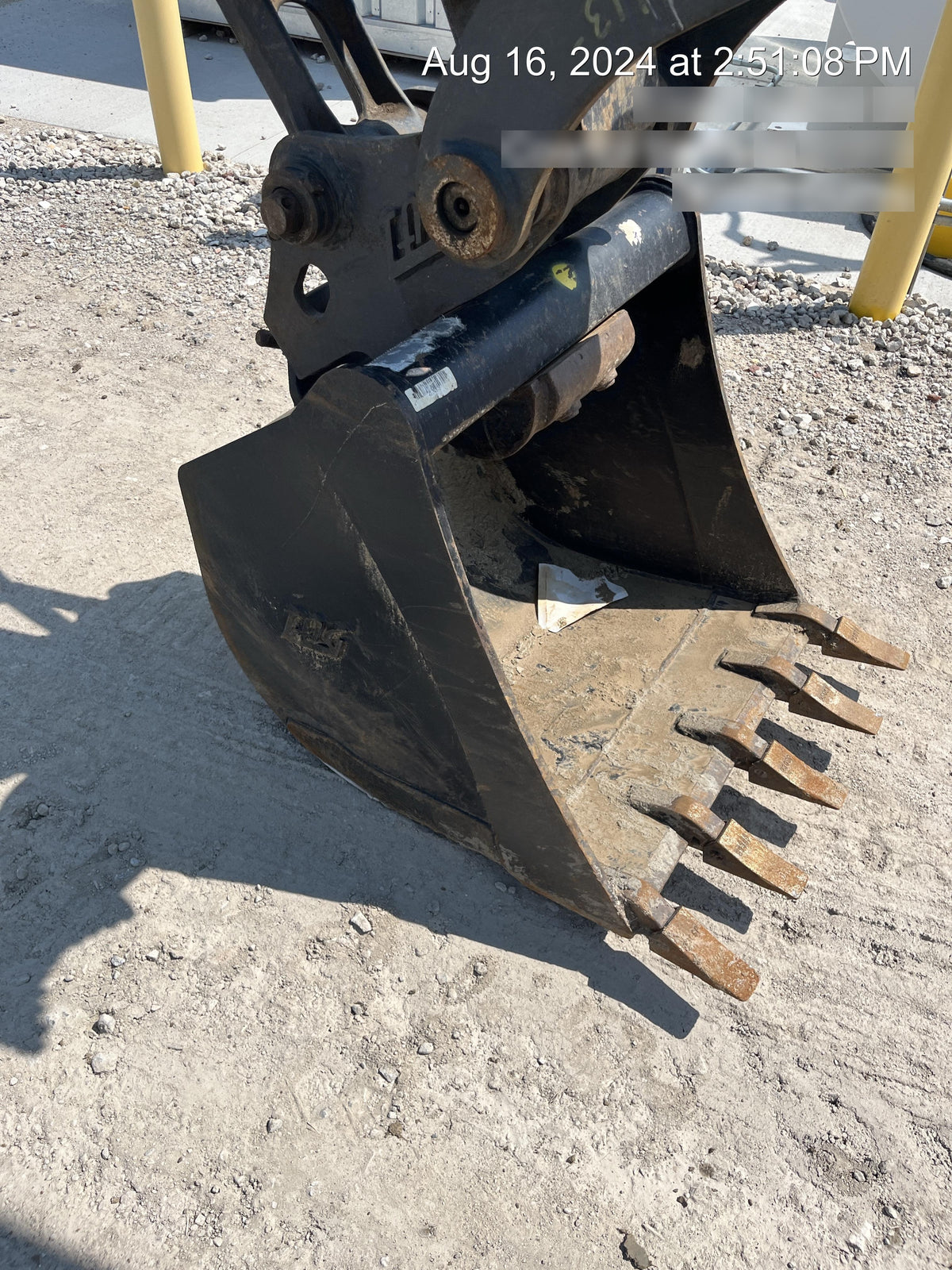2023 TAG MANUFACTURING 30" Bucket - Tag
