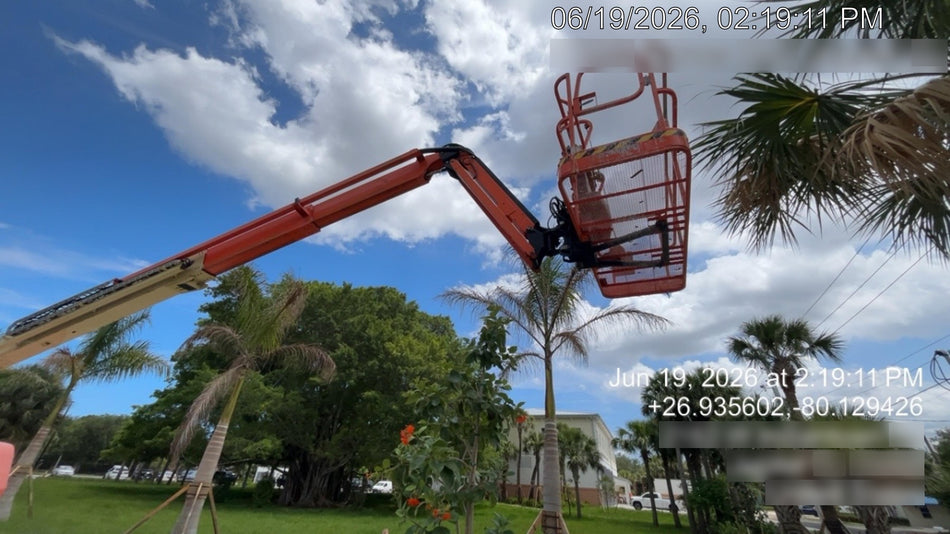 2022 JLG 660SJ