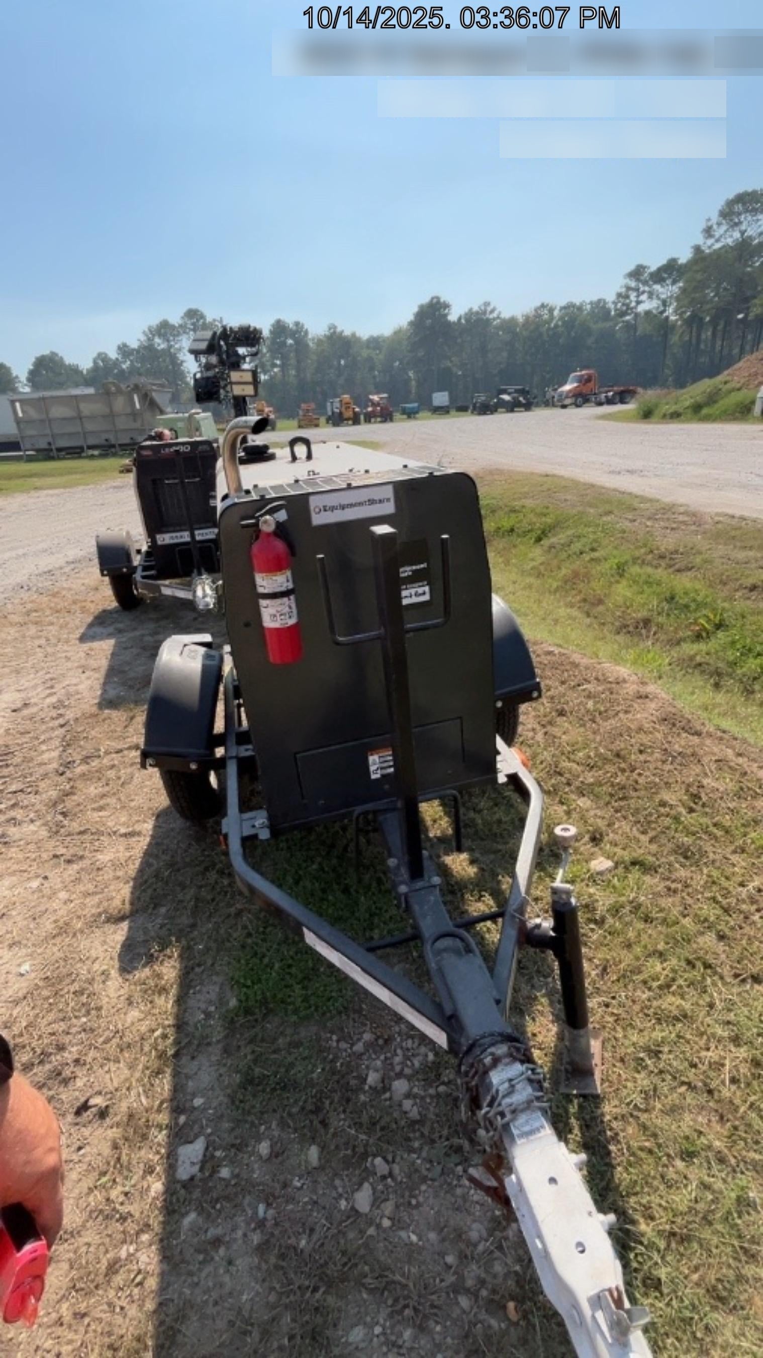 2024 Lincoln Electric Dual Maverick 200/200X Ready Pak 3, Includes Trailer, Cable Rack, Fender Light Kit K4382-1-RP3