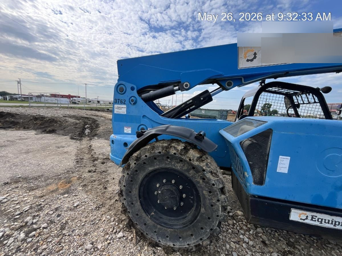 2017 GENIE GTH-844