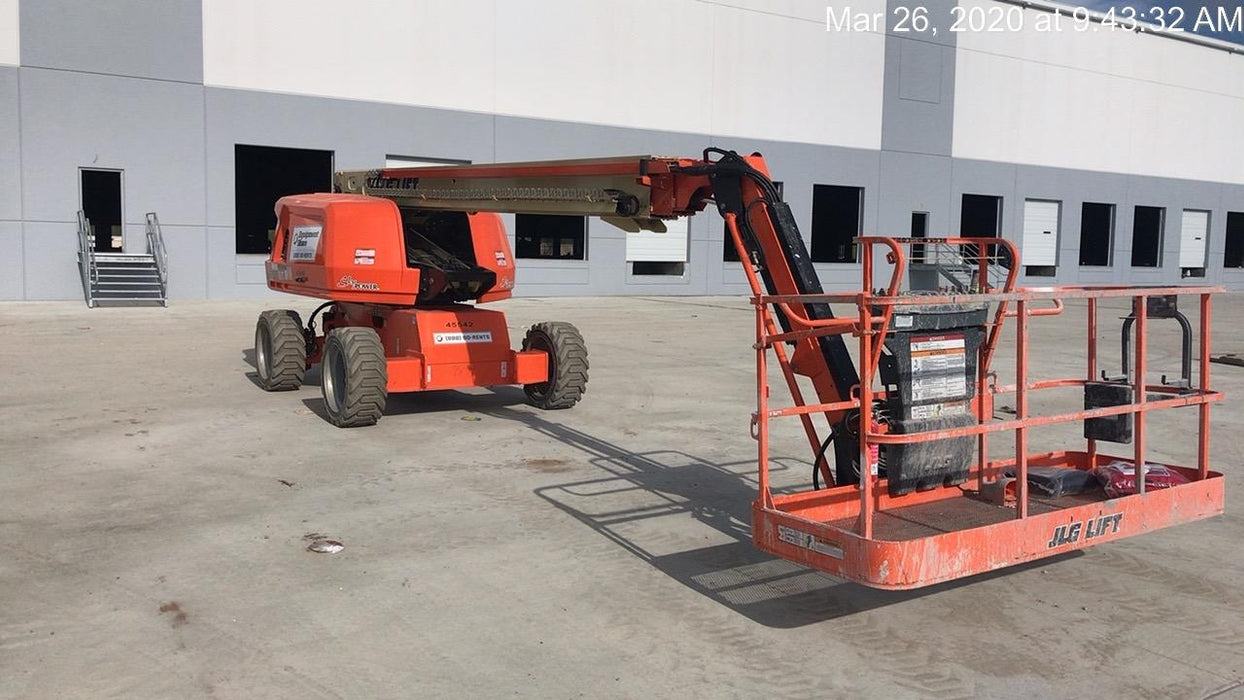 2019 JLG 660SJ