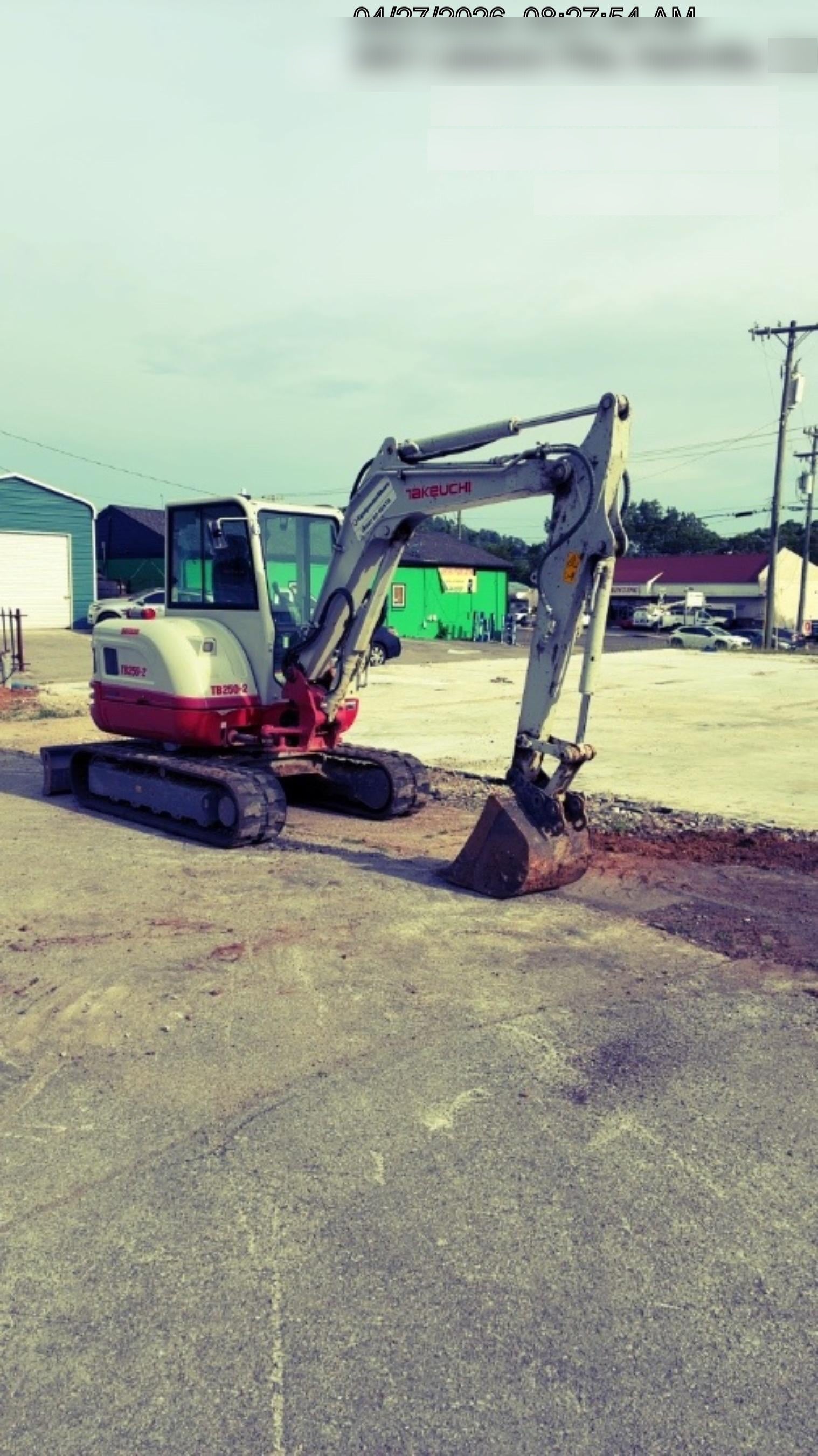 2023 TAKEUCHI TB250-2CR