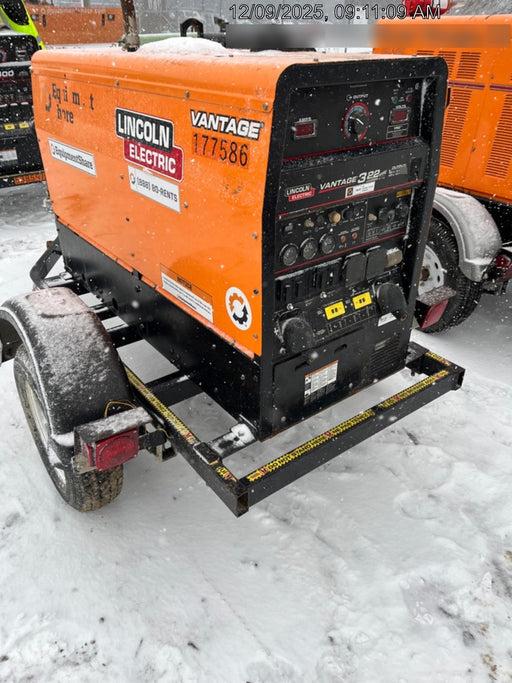 2021 Lincoln Electric Vantage 322 Vantage 322 Ready Pak 3 w/ Decals, ORANGE (includes trailer, cable rack, fender light kit) NO Telematics