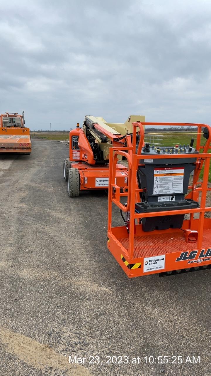2022 JLG E450AJ