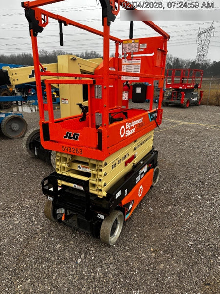 2025 JLG ES1932