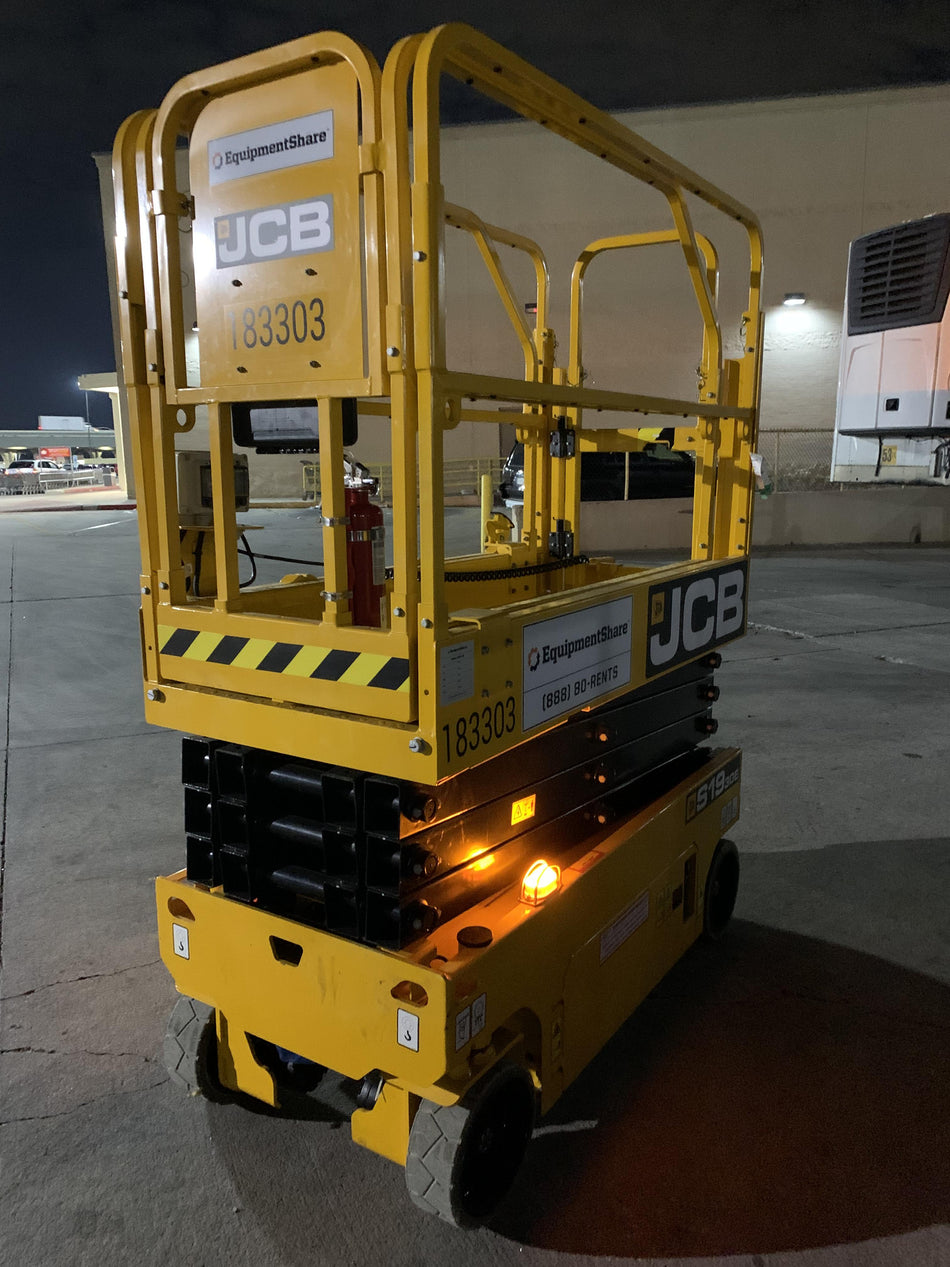 2021 JCB S1930E