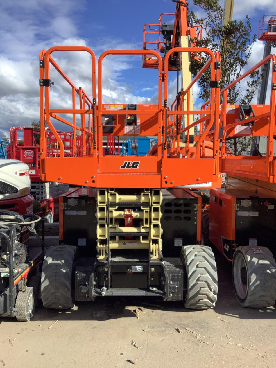 2021 JLG ERT4069