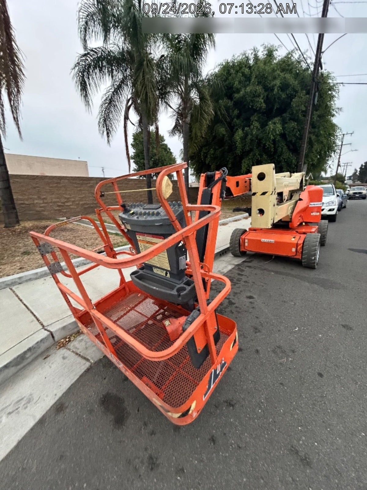 2021 JLG E450AJ