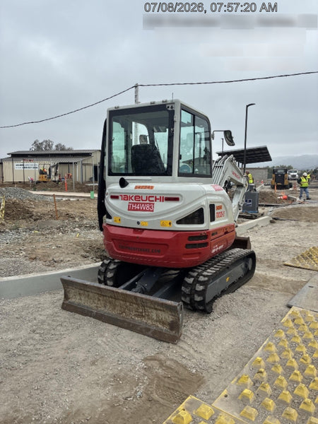 2025 TAKEUCHI TB235-2CR