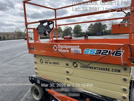 2022 JLG ES3246
