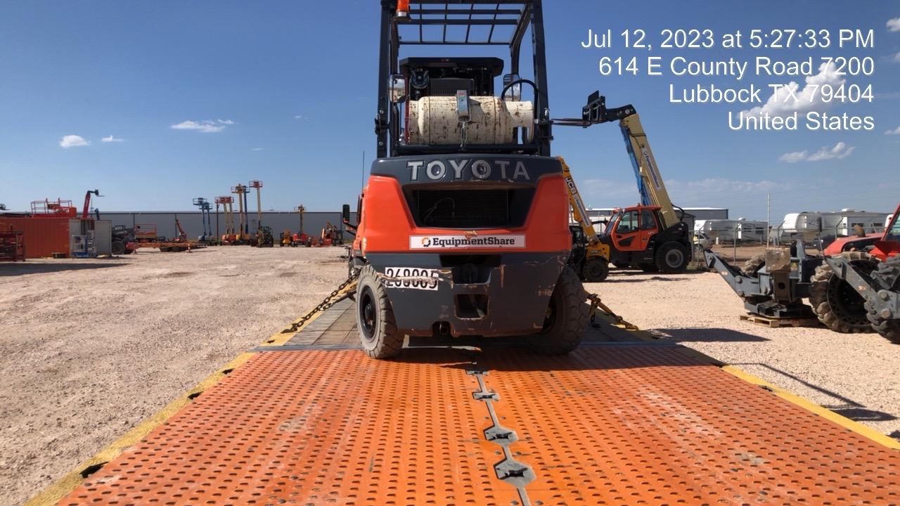 2022 TOYOTA 50-8FGU25