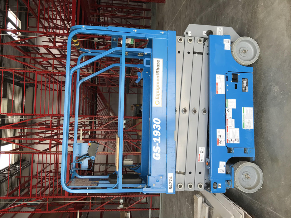 2019 Genie GS-1930 Half Height Swing Gate, 800W Inverter