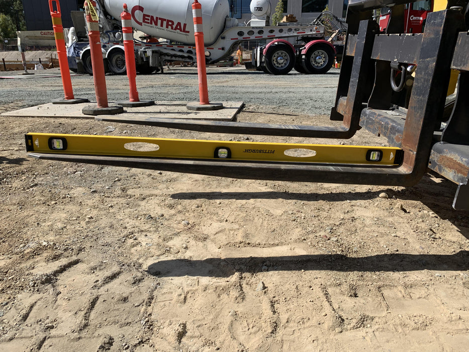 2019 PALADIN 48" Pallet Forks - Paladin