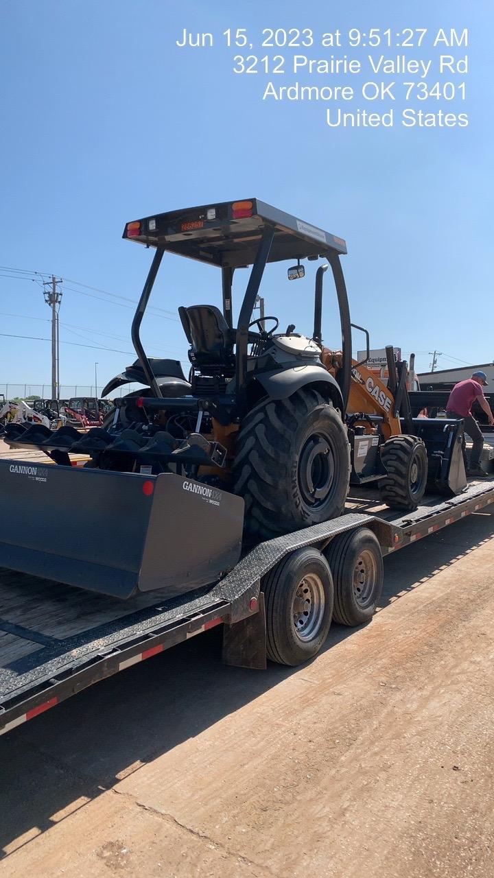2023 CASE 570N EP