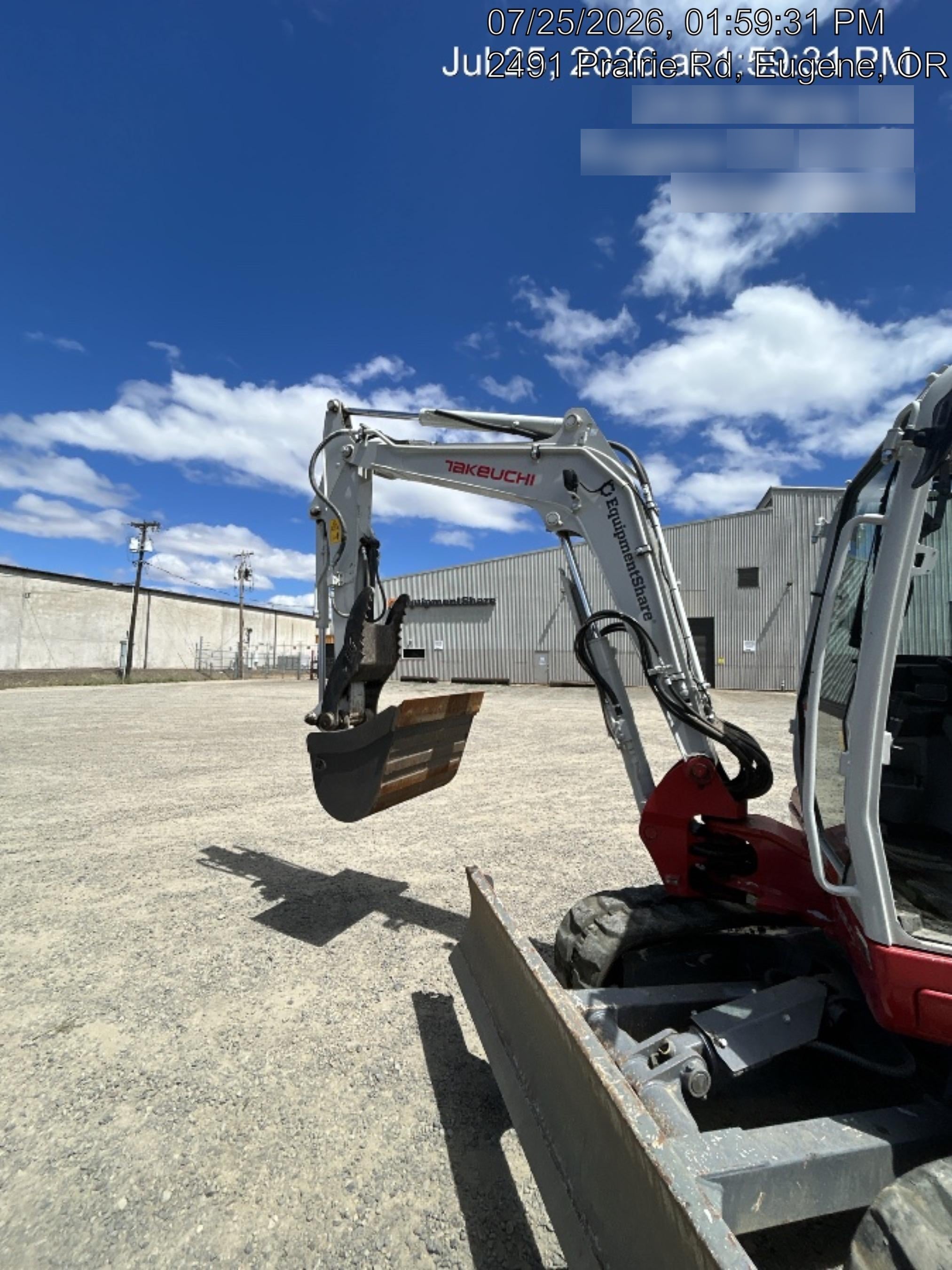 2025 TAKEUCHI TB250-2CR