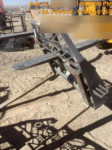 2021 PALADIN 48" Pallet Forks - Paladin