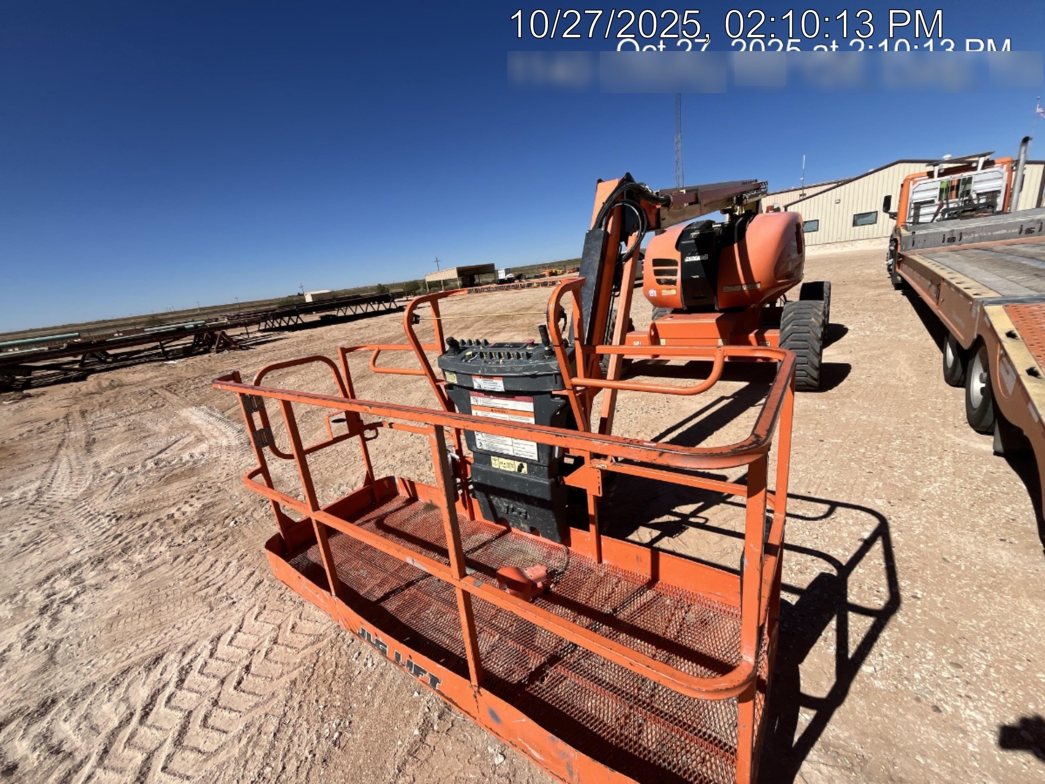2019 JLG 600AJ