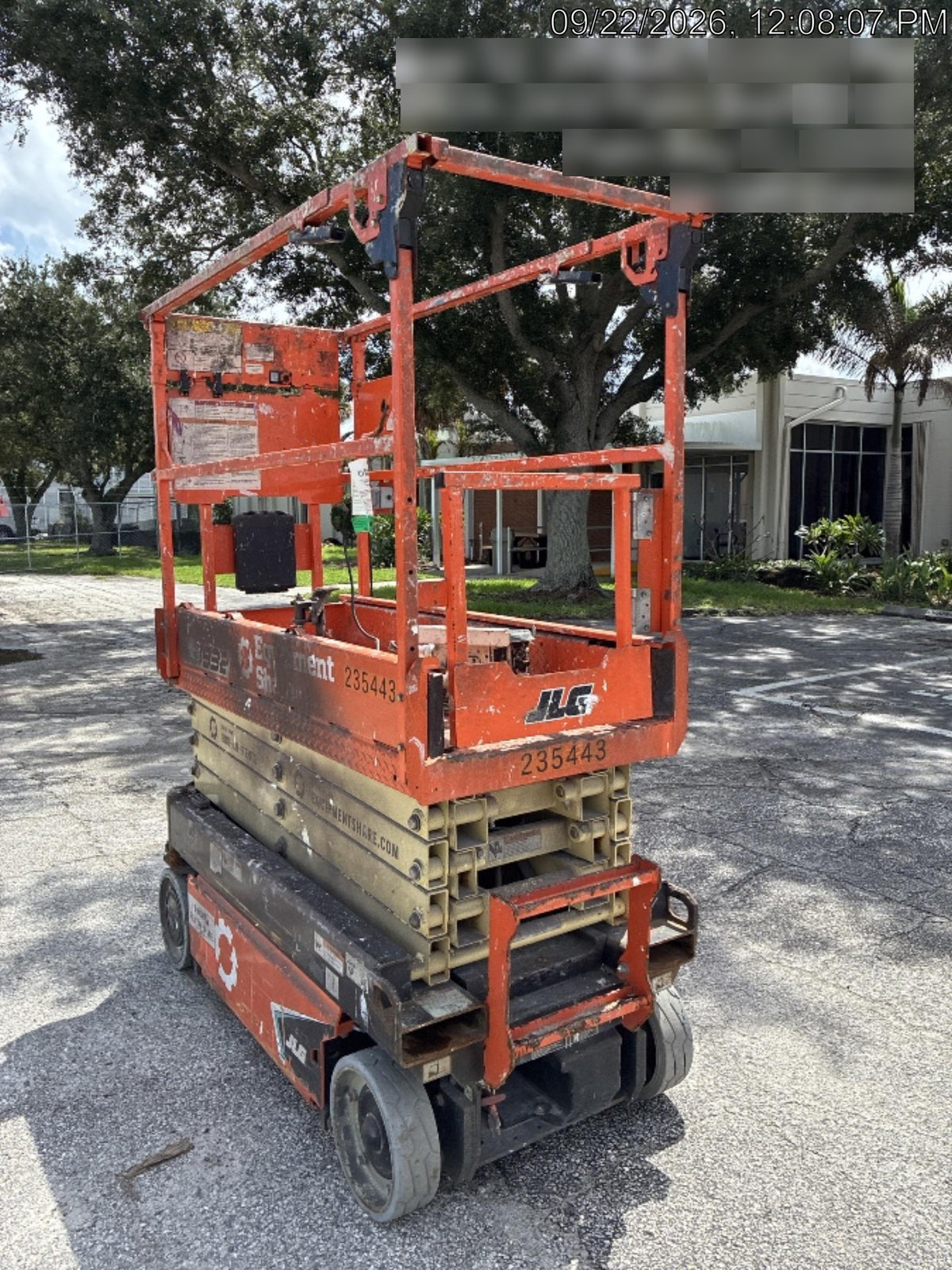 2022 JLG ES1932