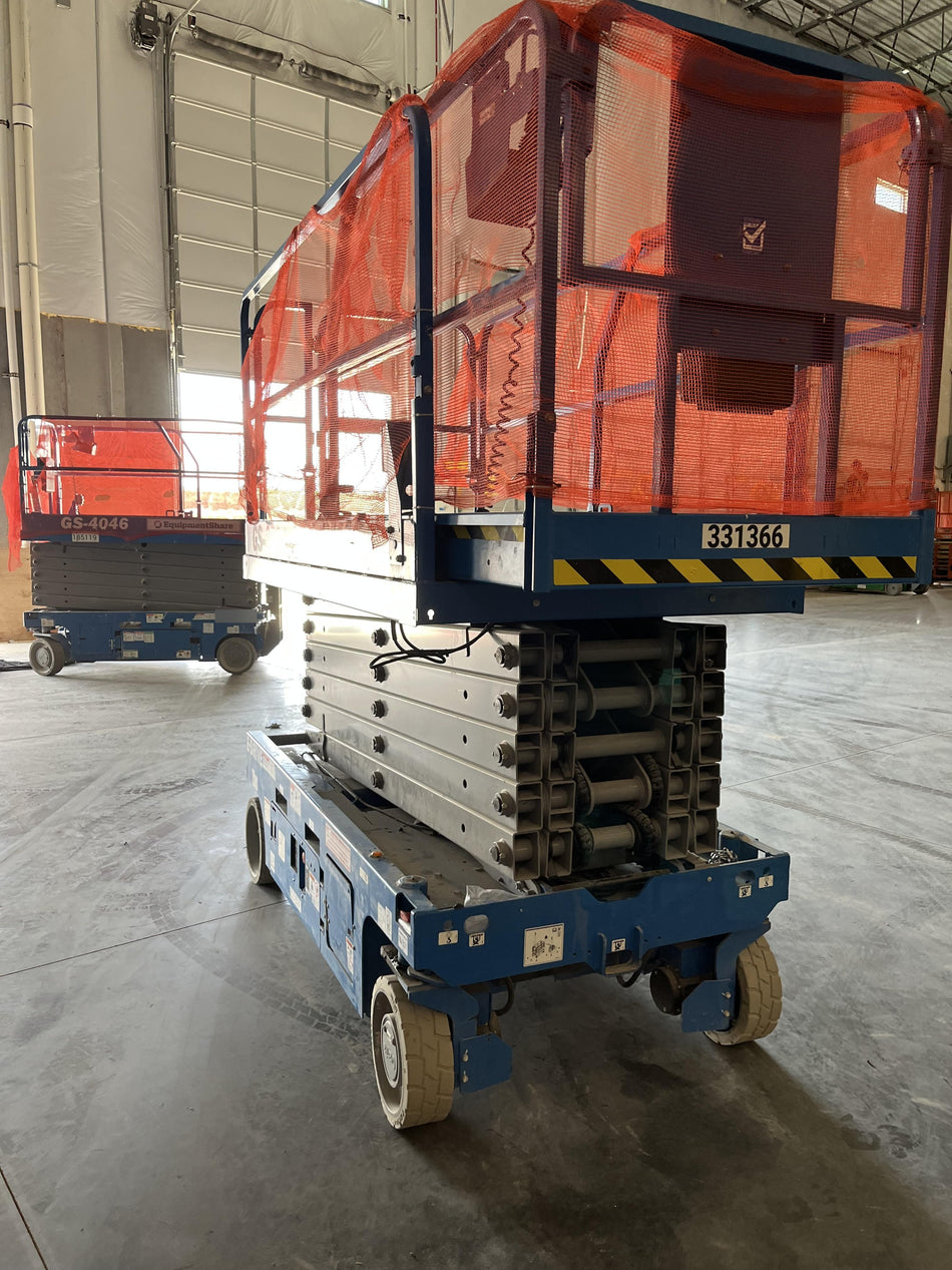 2023 GENIE GS-4046 E Drive