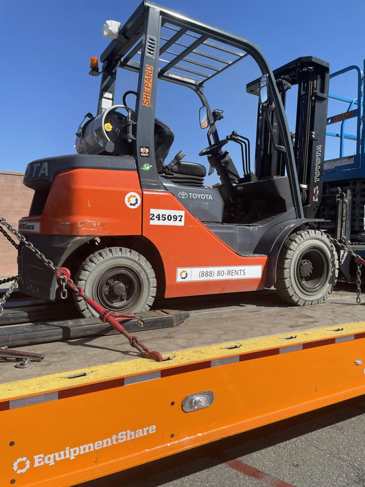 2022 TOYOTA 8FGU25 LP w/ Scale