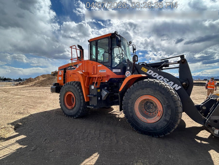 2021 DOOSAN DL300-5