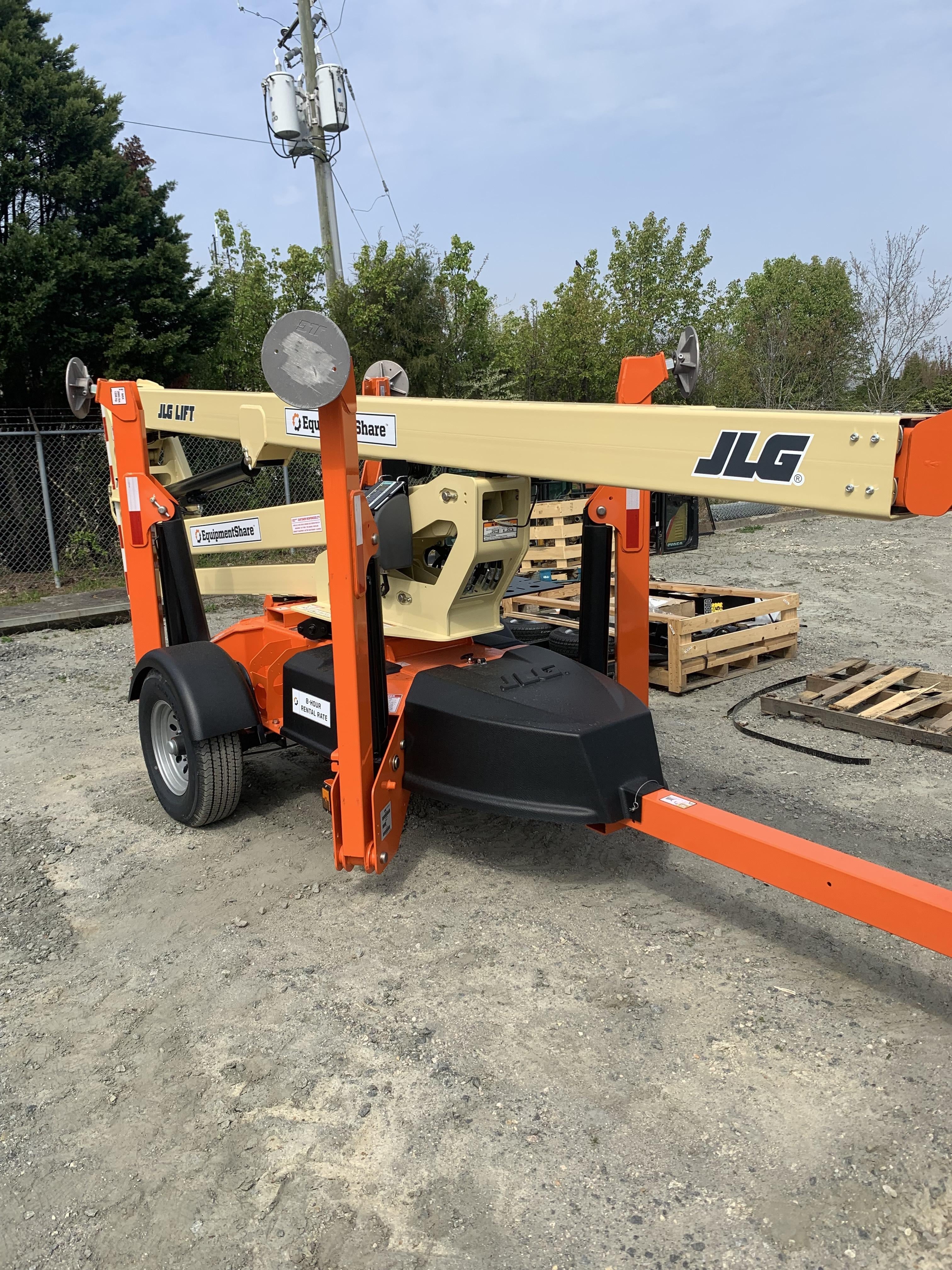 2022 JLG T500J