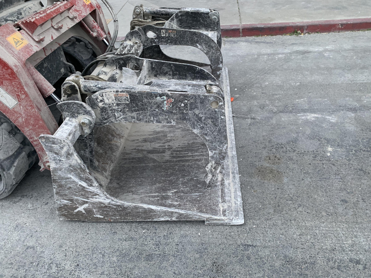 2019 PALADIN 76" Scrap Grapple Bucket - Paladin