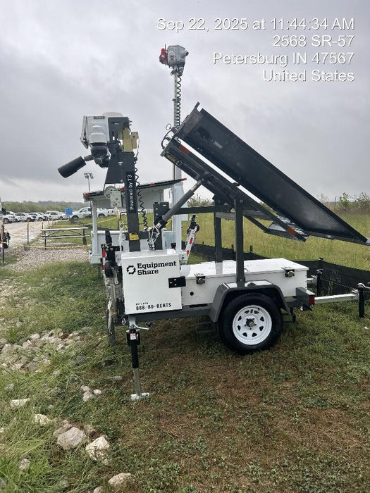 2025 NATIONAL SIGNAL Sunray Solar-Powered Mobile Integrator Tower
