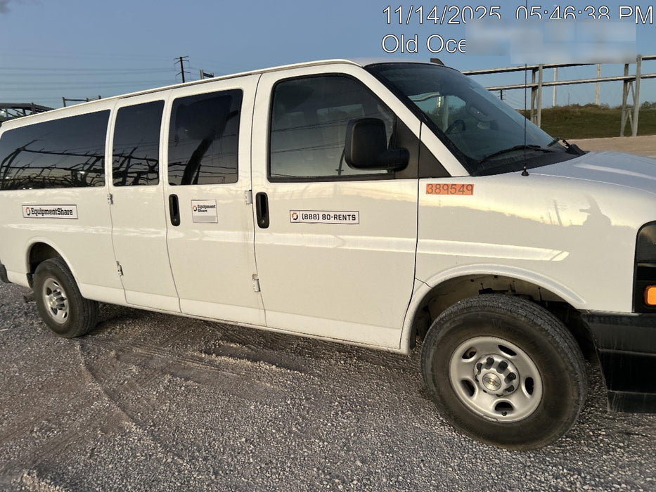 2023 CHEVROLET Express Van - Rental