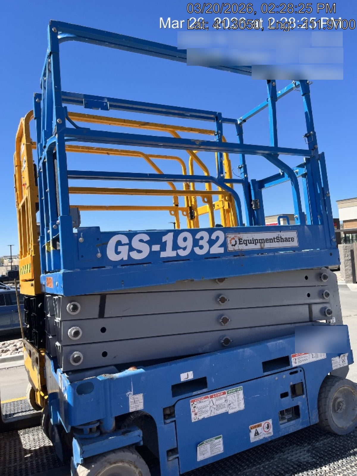 2023 GENIE GS-1932