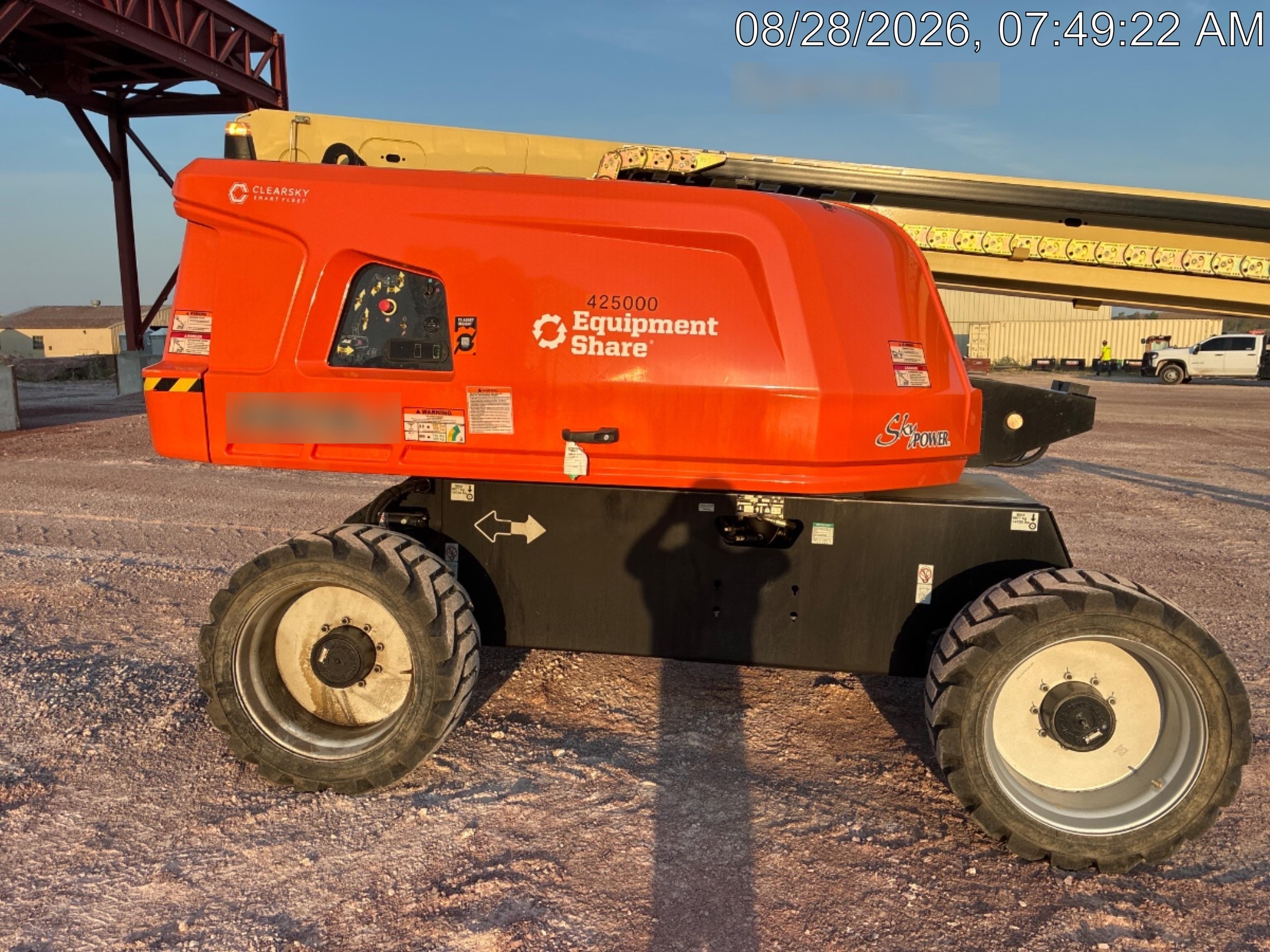 2024 JLG 660SJ