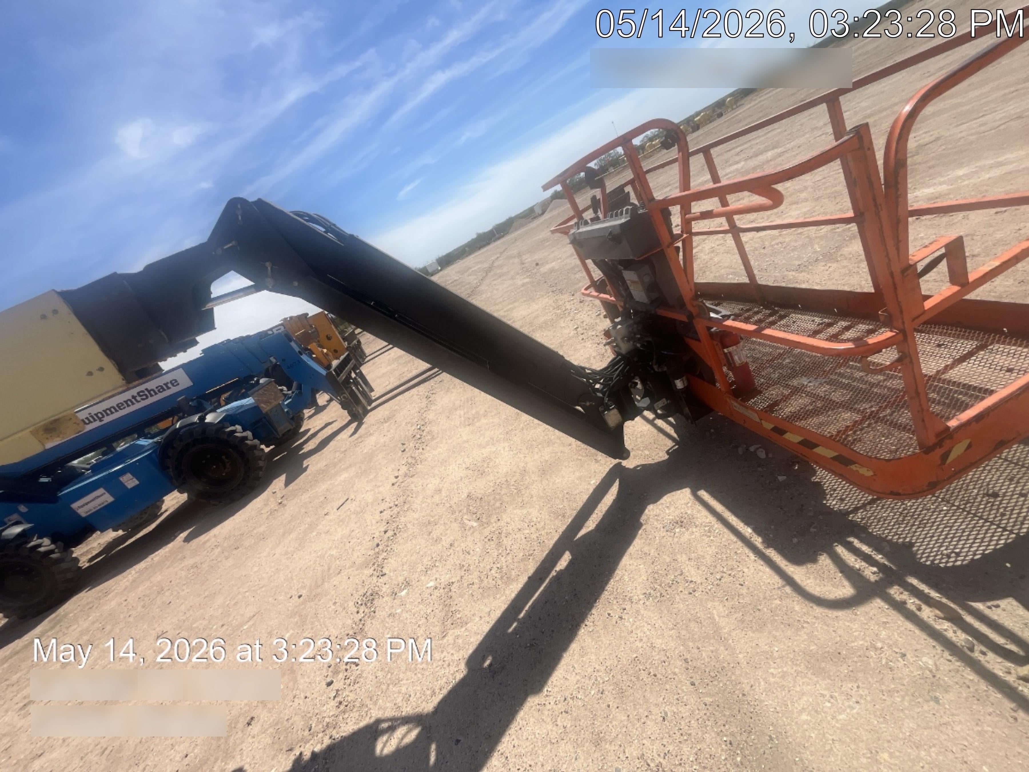 2023 JLG 860SJ