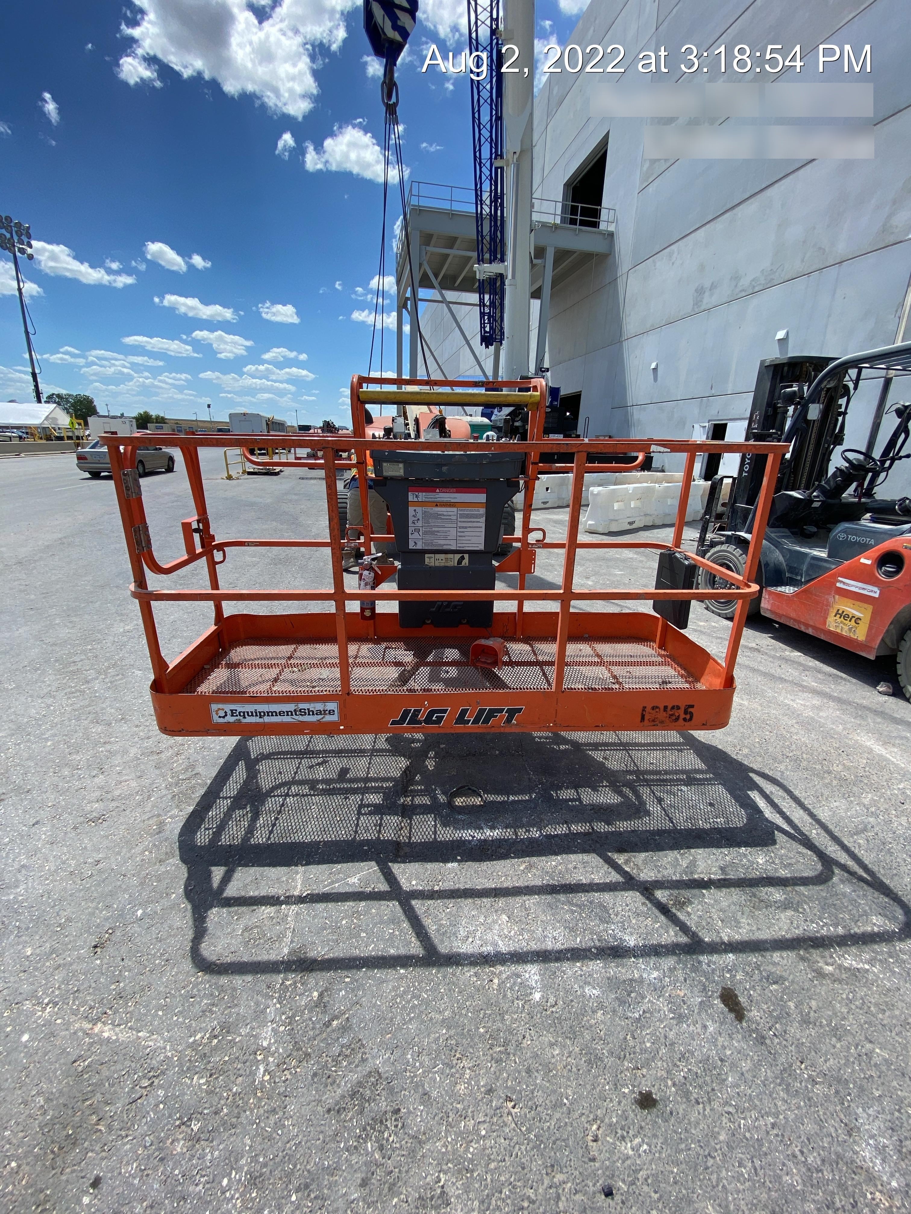 2019 JLG 600AJ