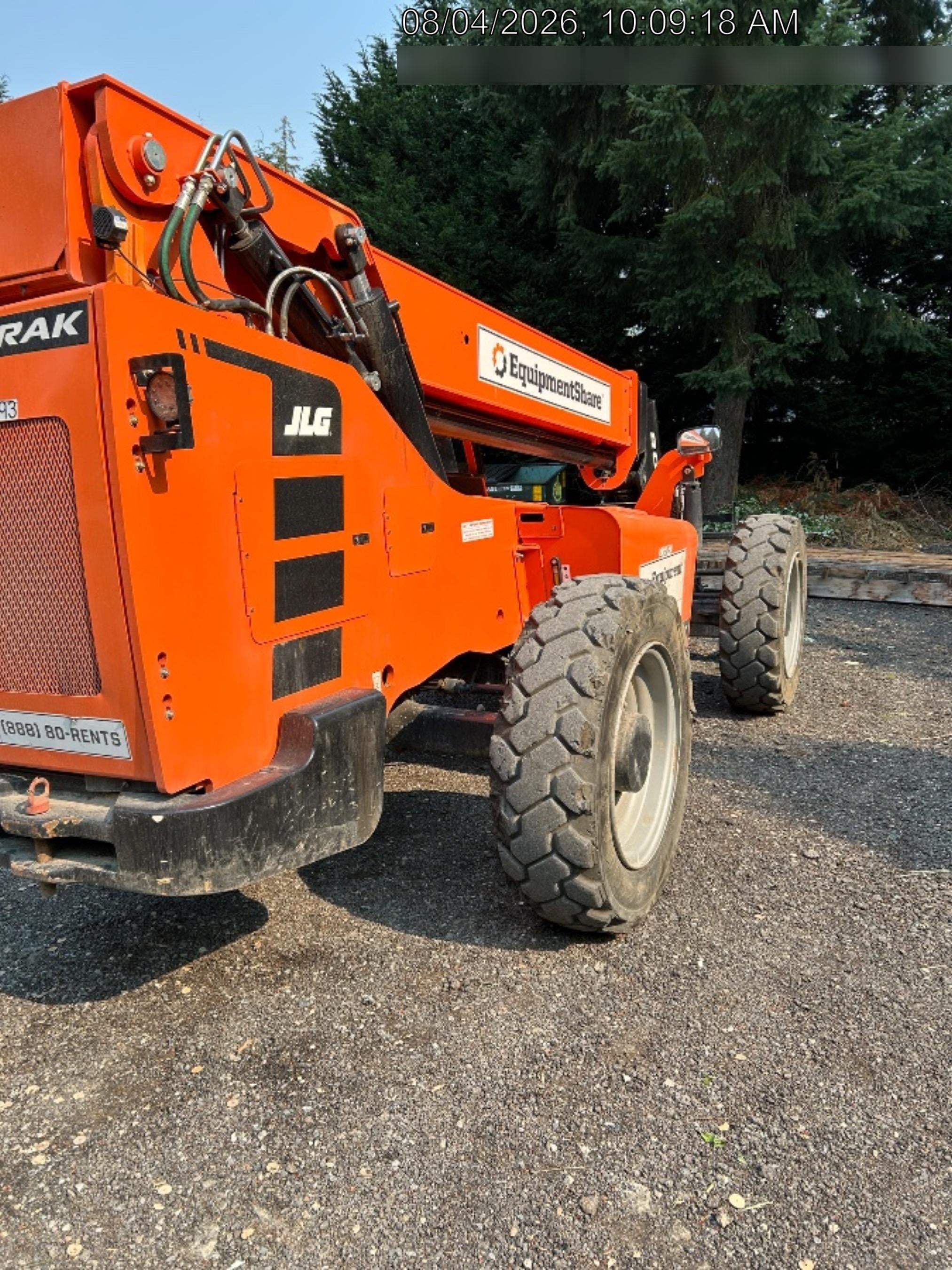 2022 SKYTRAK 8042